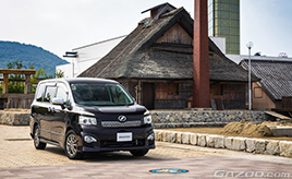 家族への愛と自身の趣味を両立する『ふたつの顔』を持ったヴォクシーで楽しむカーライフ