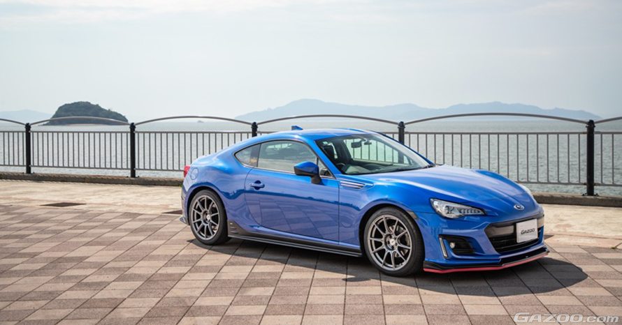 父と歩んだ“クルマ好き人生”の結晶。憧れの青いBRZ | クルマ情報