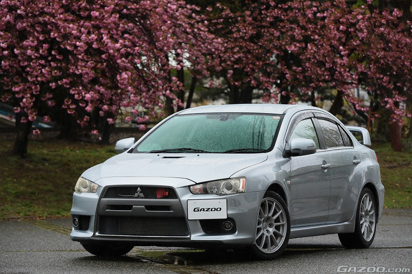 GAZOO愛車取材会の会場である西京極総合運動公園で取材した三菱・ランサーエボリューションX GSR（CZ4A型）