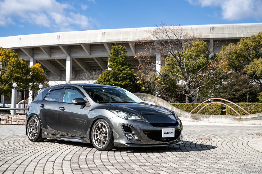 GAZOO愛車取材会の会場である倉敷スポーツ公園で取材したマツダ・アクセラスポーツ20S-SKYACTIV (BLFFW型)