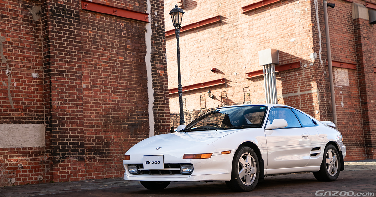 新車購入から30年。走りとスタイリングに惚れたトヨタ MR2と共に