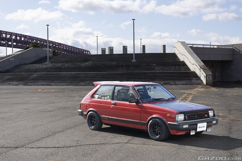 GAZOO愛車取材会の会場であるジーライオンミュージアムで取材したトヨタ・スターレット（KP61）