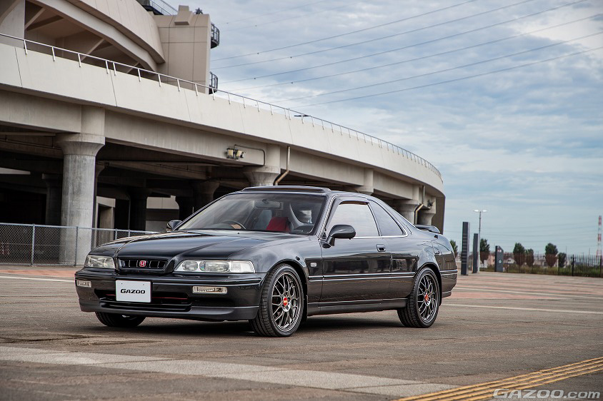 GAZOO愛車取材会の会場である埼玉県の『埼玉スタジアム2〇〇2』で取材したホンダ・レジェンドクーペ（KA8型）