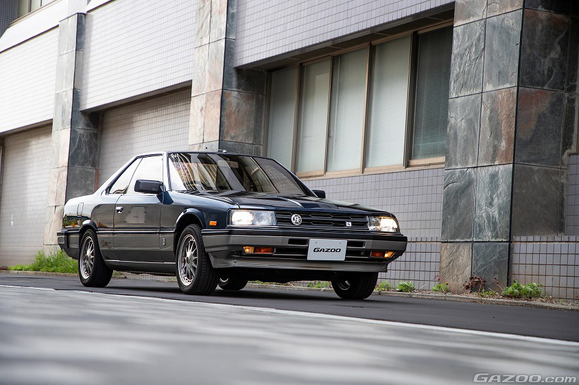 GAZOO愛車取材会の会場である島根大学 松江キャンパスで取材した日産・スカイライン2000ターボGT-E･S ポール・ニューマン・バージョン(HR30型)