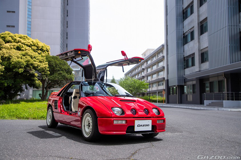 GAZOO愛車取材会の会場である島根大学 松江キャンパスで取材したマツダ・オートザムAZ-1