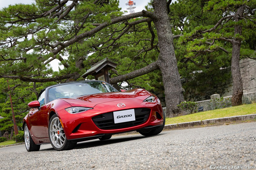 ひとたび乗り込めばどこまでも行ける。ロードスターとの長距離ドライブ