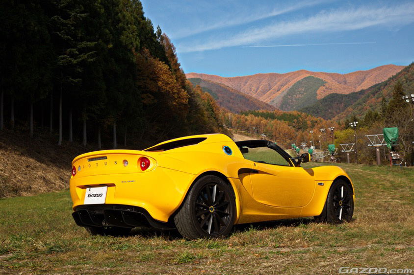 信州サンデーミーティングで取材させていただいたロータス・エリーゼ