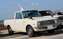 仕事先のガレージで眠っていたパブリカピックアップを20年ぶりに公道へ