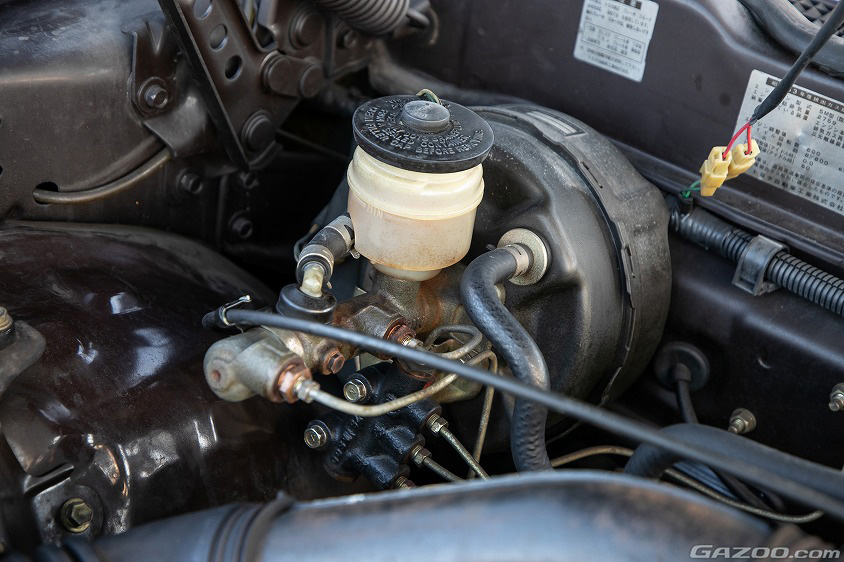 トヨタ・クラウン（6代目鬼クラ）のブレーキマスターシリンダー