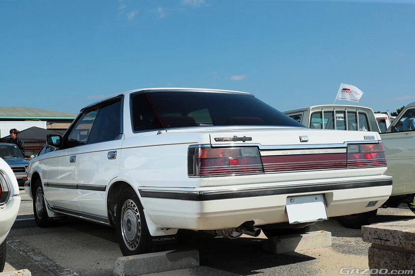日産・グロリア（Y30）のリヤ