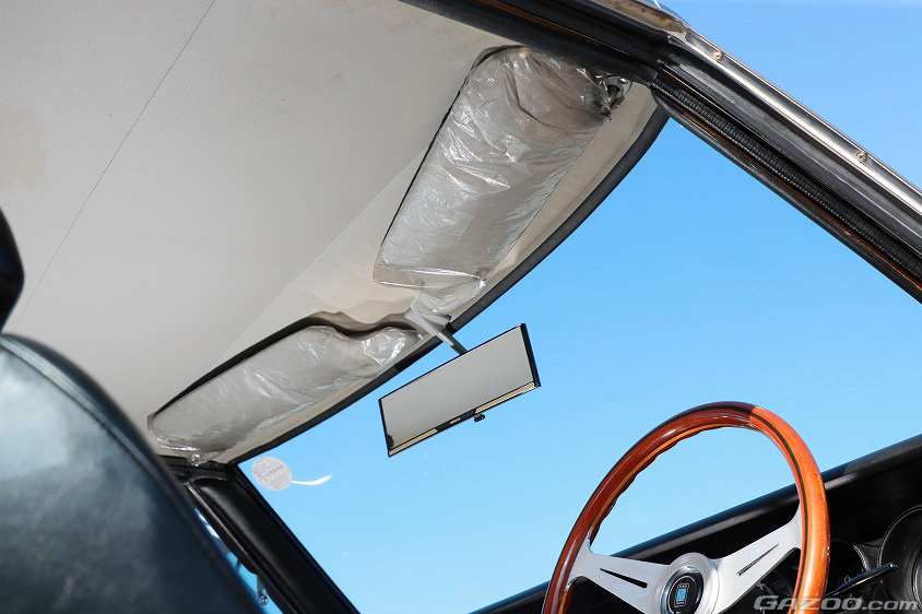 トヨペット コロナマークIIのビニールのかかったサンバイザー