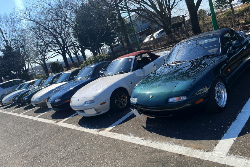 乗って触って夜空の星もつかみにいける最高の相棒 ユーノスロードスター トヨタ自動車のクルマ情報サイト Gazoo