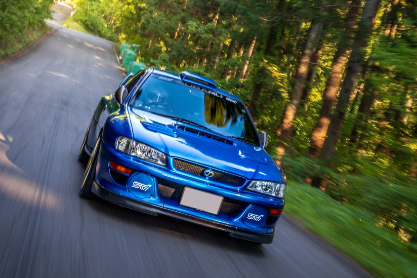 大好きなインプレッサWRX。その魅力を伝えるために始めた写真がつなぐ、“GC”仲間の輪 | クルマ情報サイトｰGAZOO.com