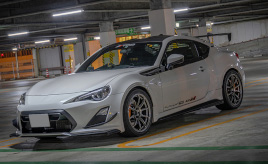 86のコンプリートカー「14R-60」が意欲を掻き立てる撮影ライフ