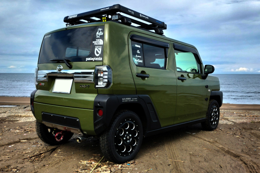 ミリタリー系アパレルやキャンプギアとトータルコーディネートで楽しむタフト トヨタ自動車のクルマ情報サイト Gazoo ミリタリー系アパレルやキャンプギアとトータルコーディネートで楽しむタフト トヨタ自動車のクルマ情報サイト Gazoo