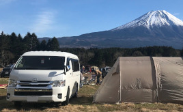家族でワイワイ車中泊！ハイエースと過ごす、家族の時間