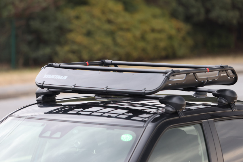 トヨタのライズのルーフキャリア