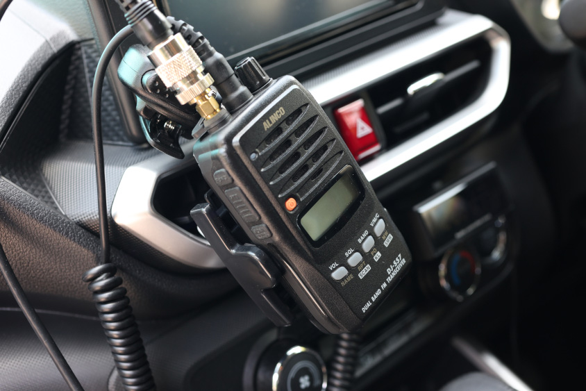 トヨタのライズとアマチュア無線のレシーバー