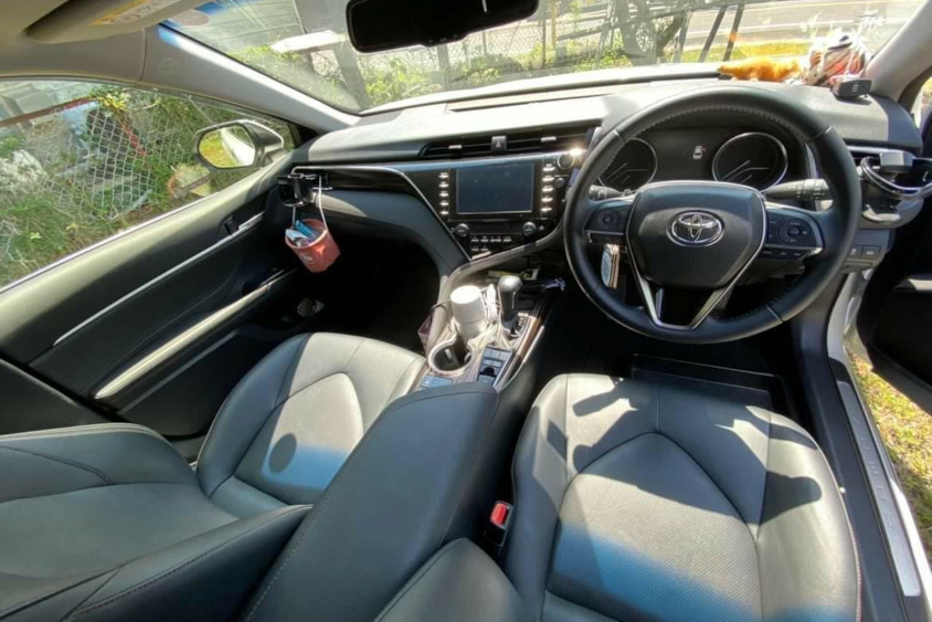 トヨタ・カムリのインテリア