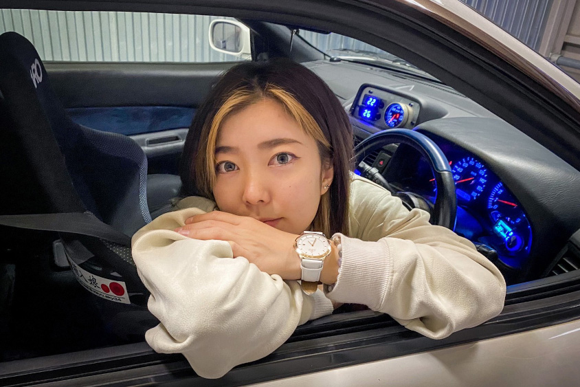 日産・R34スカイラインのオーナーのMayuさん