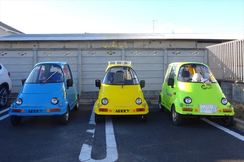 3台並んだタケオカ・アビー