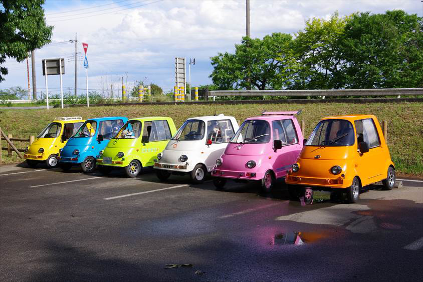 6台並んだタケオカ・アビー