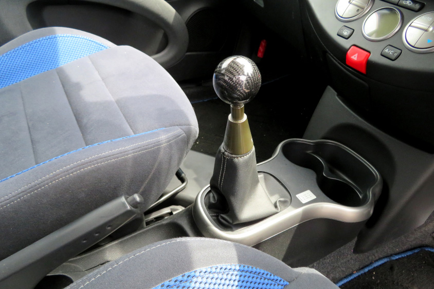 日産・マーチ12SRのシフトノブ