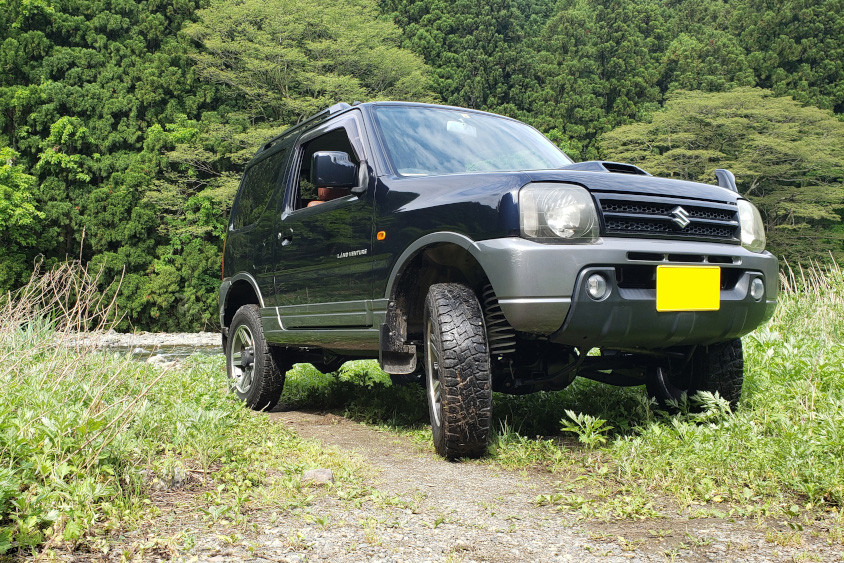 整備士を目指す大学生は 初の愛車のジムニーでカーライフを満喫中 トヨタ自動車のクルマ情報サイト Gazoo