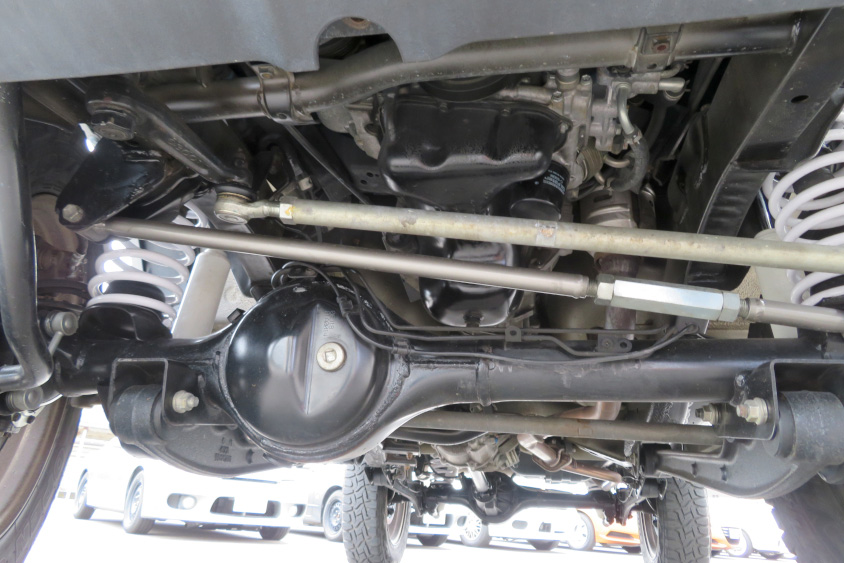 スズキ・ジムニーの下回り