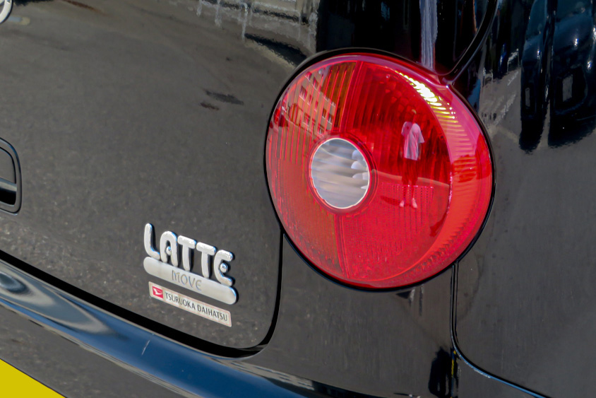 ダイハツ・ムーブラテのロゴ