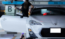 ギャップを狙え！ 86女子がこだわる、自分好みなスッキリスタイル