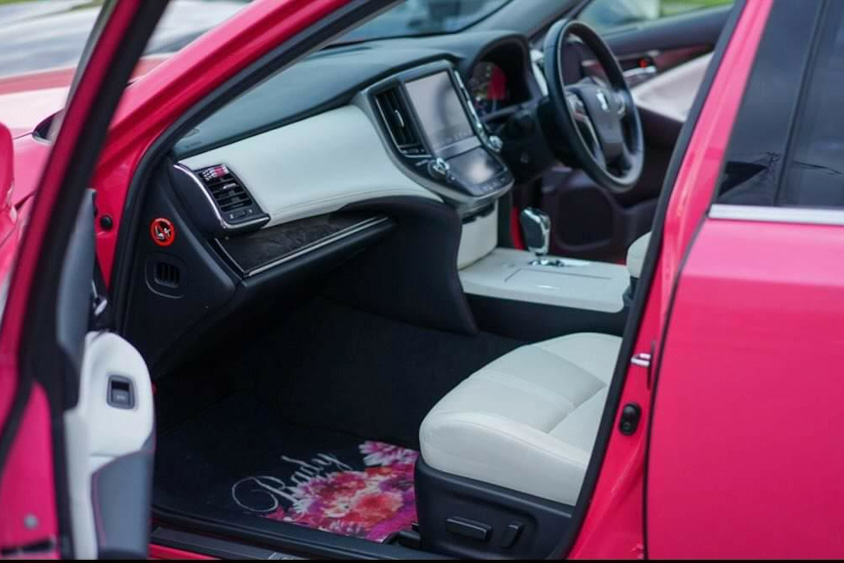 レクサス・NX300hの前に乗っていたピンククラウン