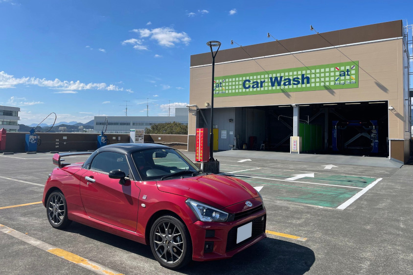 トヨタ・コペンGR SPORTと厚木トレリスの駐車場