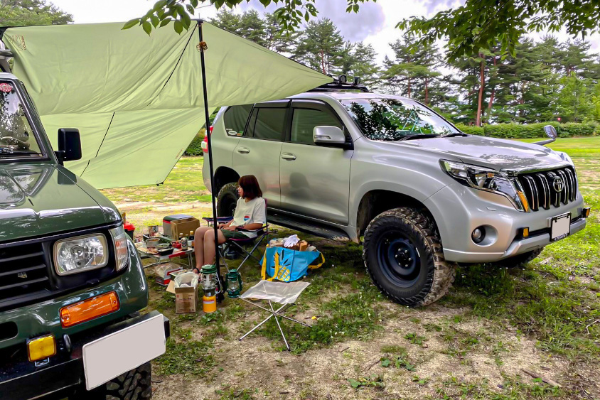 トヨタ・ランドクルーザープラドとキャンプ