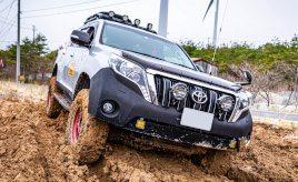 仲間と過ごす楽しくて幸せなカーライフ！ 必然的にやってきたトヨタ・ランドクルーザープラド