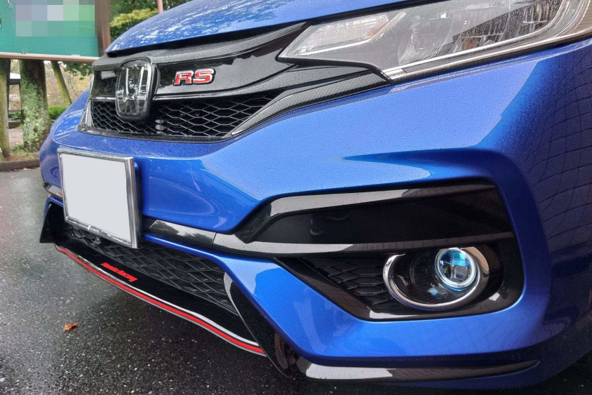 ホンダ・フィットRSのフロントバンパー