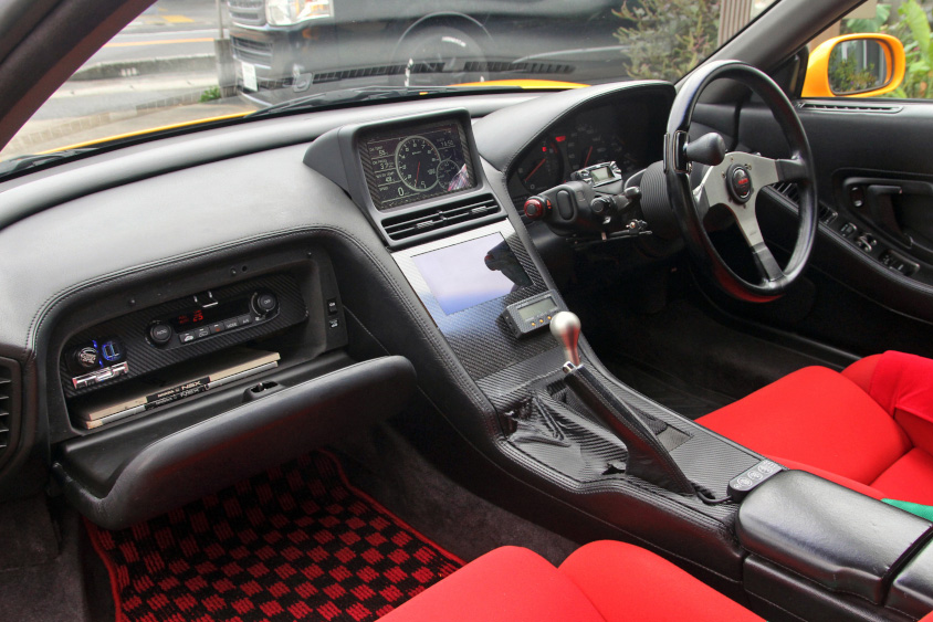 ホンダ・NSXの運転席