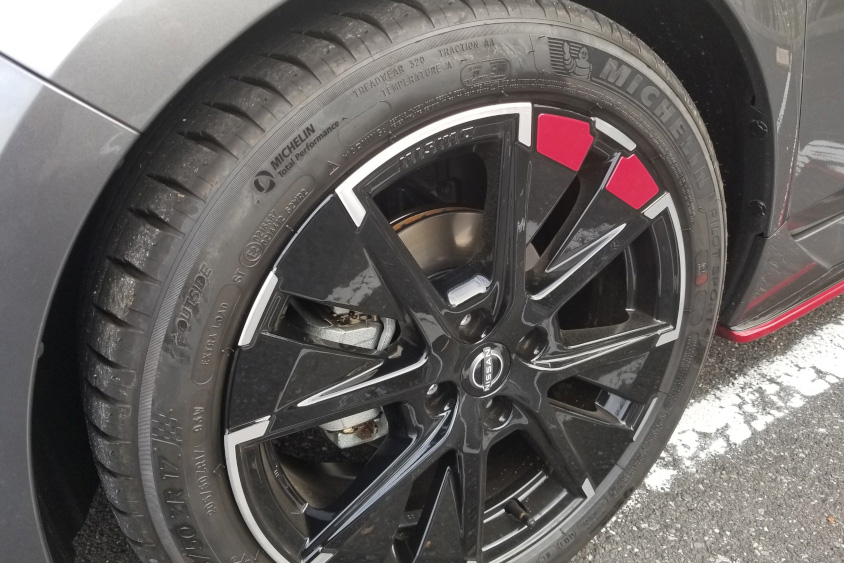 日産・ノートオーラ NISMOのホイール