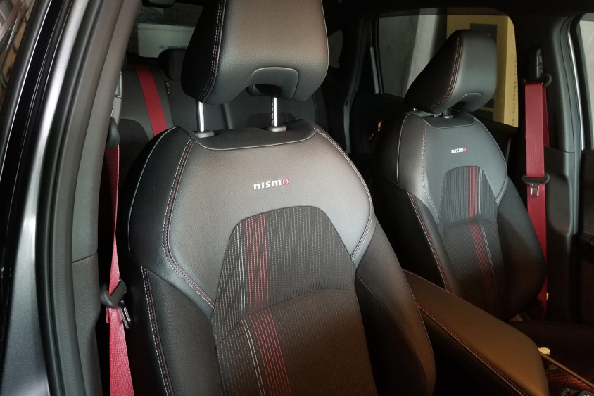日産・ノートオーラ NISMOのシート