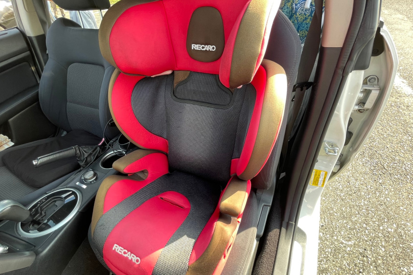 レカロのチャイルドシート