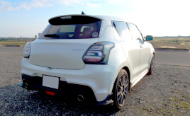 インプレッサを盗まれ出会ったスイフトスポーツ。こうなったら、とことん楽しむスイスポライフ！