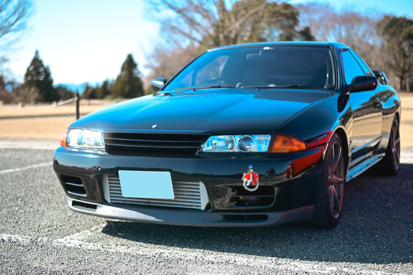 日産・スカイラインGT-R（R32）のフロントビュー