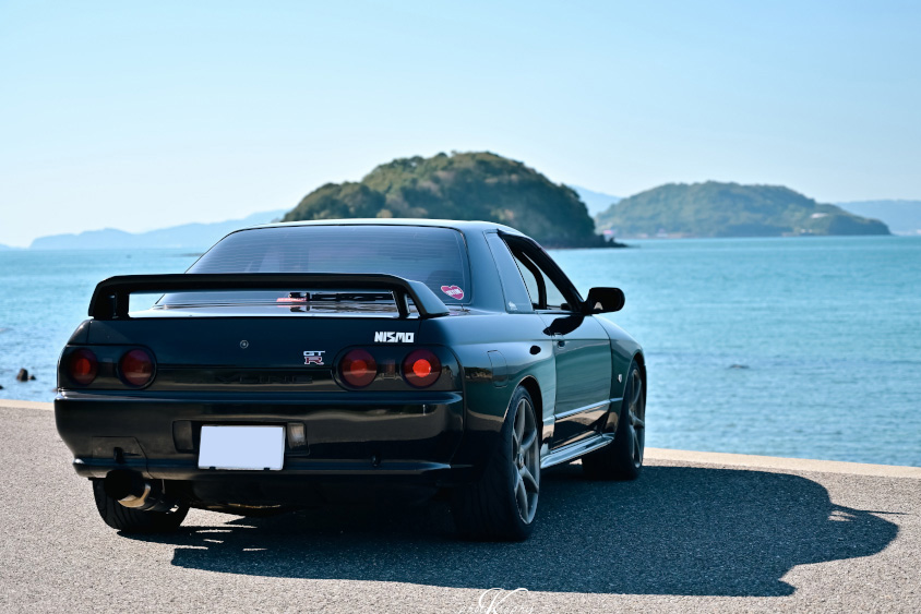 日産・スカイラインGT-R(R32)の右リアビュー