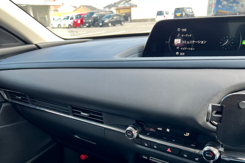 マツダ・CX-30のインテリア