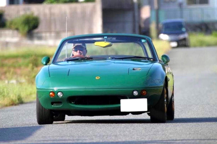 マツダ・ロードスターNAに乗る古其さん