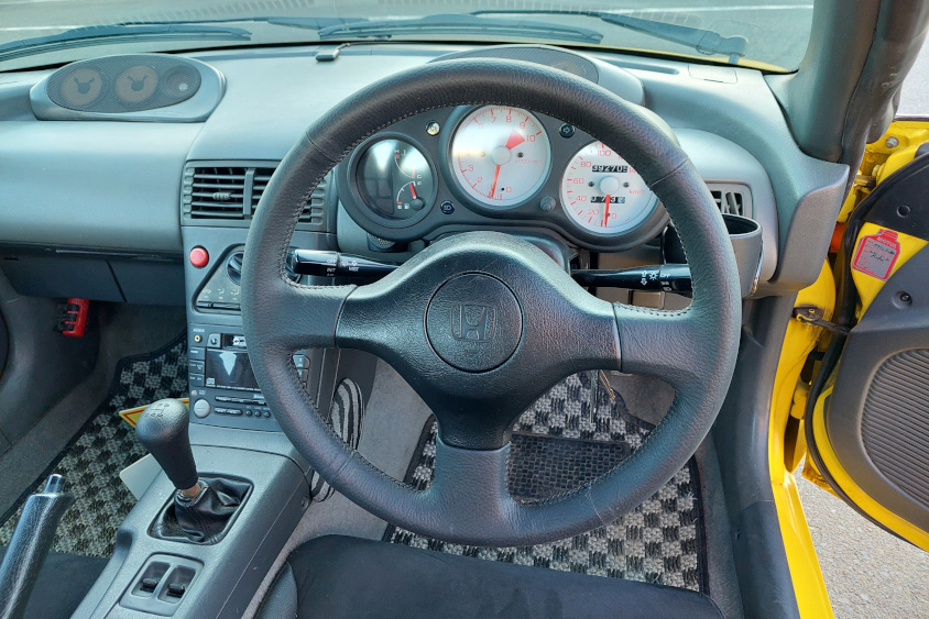 ホンダ・ビートのステアリング