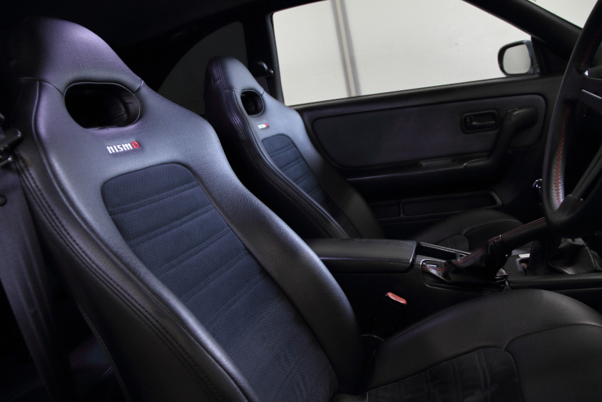 日産・スカイラインGT-R(R33)のシート