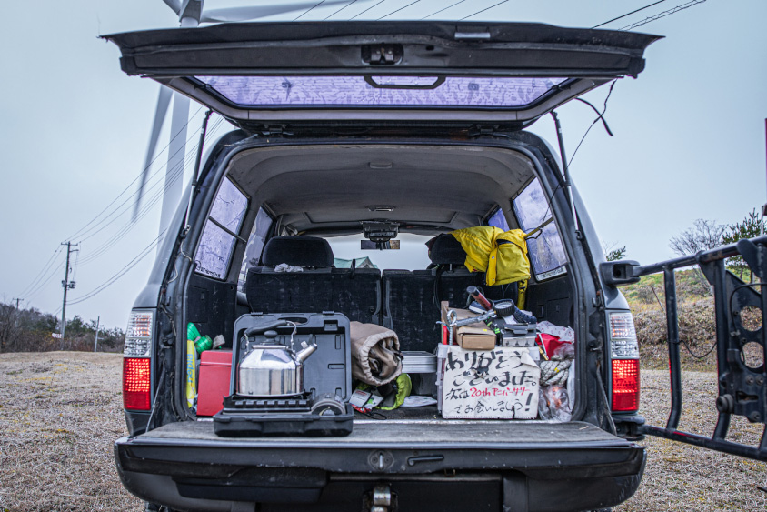 トヨタ・ランドクルーザー80のラゲージ