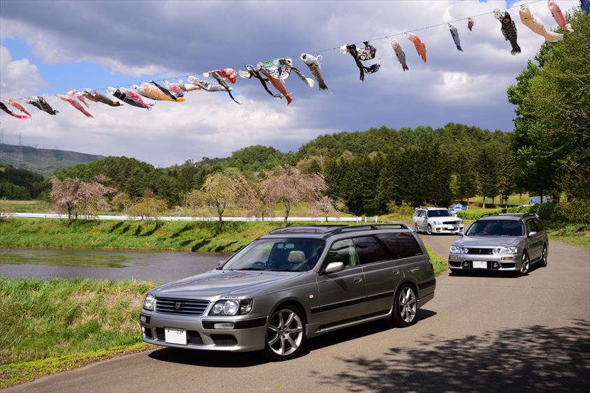 日産・ステージアのオフミーティングの様子