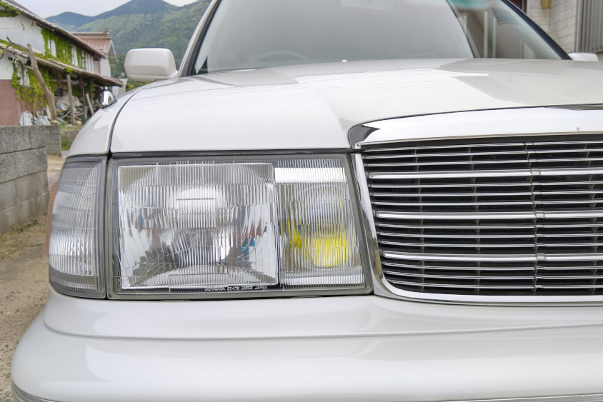 トヨタ・クラウンステーションワゴンのライト